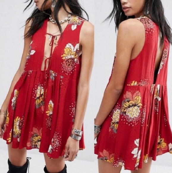 Free People Dresses & Skirts - Free People red floral dress